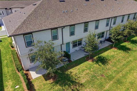 Touwnhouse à vendre à Davenport, Floride: 3 chambres, 153.57 m2 № 2329626 - photo 10