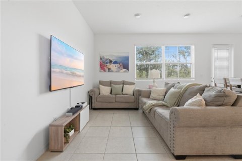 Touwnhouse à vendre à Davenport, Floride: 3 chambres, 153.57 m2 № 2329626 - photo 18
