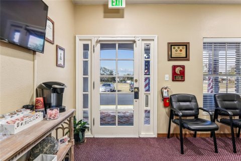 Commercial property in Spring Hill, Florida 423.45 sq.m. № 2217202 - photo 25