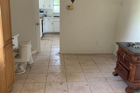House in Altamonte Springs, Florida 3 bedrooms, 226.5 sq.m. № 1336900 - photo 28