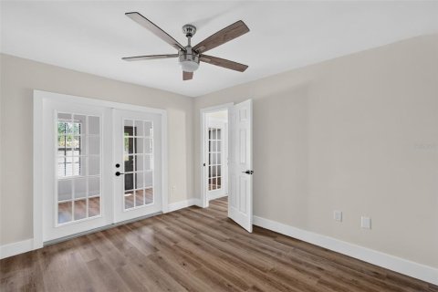 Touwnhouse à vendre à Eustis, Floride: 2 chambres, 115.2 m2 № 2373286 - photo 13