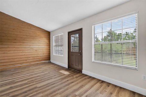 Touwnhouse à vendre à Eustis, Floride: 2 chambres, 115.2 m2 № 2373286 - photo 19