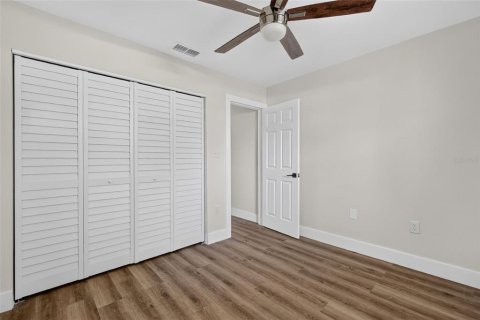 Touwnhouse à vendre à Eustis, Floride: 2 chambres, 115.2 m2 № 2373286 - photo 16