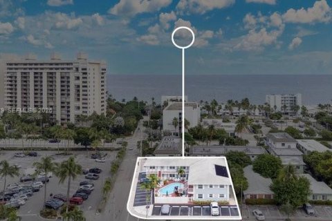 Copropriété à louer à Lauderdale-by-the-Sea, Floride: 1 chambre, 47.38 m2 № 2040004 - photo 6