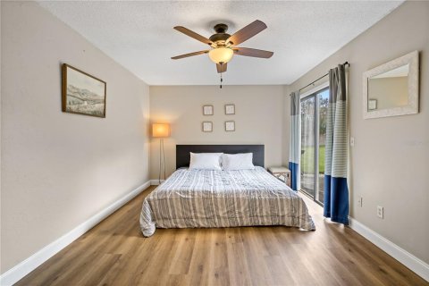 Duplex in Orlando, Florida 3 bedrooms, 151.43 sq.m. № 1875808 - photo 5