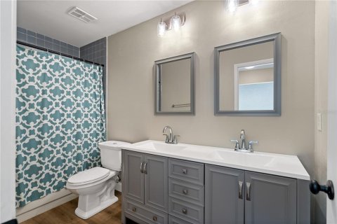 Duplex in Orlando, Florida 3 bedrooms, 151.43 sq.m. № 1875808 - photo 6