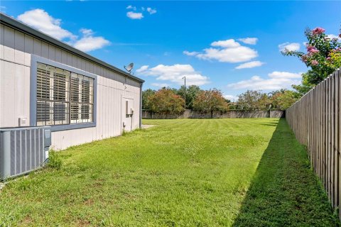Duplex in Orlando, Florida 3 bedrooms, 151.43 sq.m. № 1875808 - photo 9