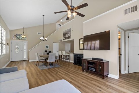 Duplex in Orlando, Florida 3 bedrooms, 151.43 sq.m. № 1875808 - photo 26