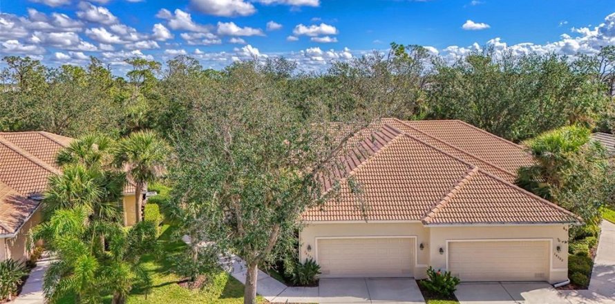 Casa en Port Charlotte, Florida 2 dormitorios, 151.34 m2 № 1551724