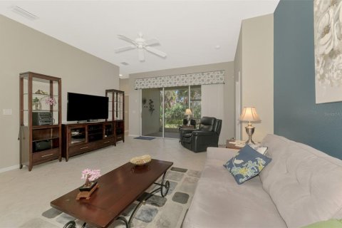 Casa en venta en Port Charlotte, Florida, 2 dormitorios, 151.34 m2 № 1551724 - foto 11