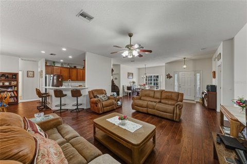 House in Lake Wales, Florida 3 bedrooms, 210.42 sq.m. № 2103162 - photo 17