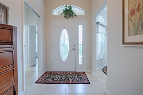 House in The Villages, Florida 3 bedrooms, 188.59 sq.m. № 1576395 - photo 3