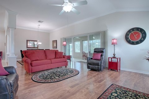 House in The Villages, Florida 3 bedrooms, 188.59 sq.m. № 1576395 - photo 17