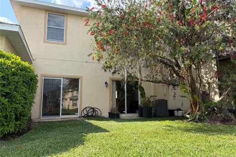 Touwnhouse à vendre à Tampa, Floride: 3 chambres, 135.17 m2 № 2218280 - photo 5