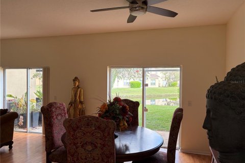 Touwnhouse à vendre à Tampa, Floride: 3 chambres, 135.17 m2 № 2218280 - photo 9