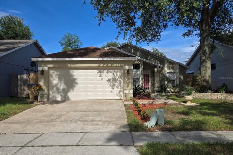 Casa en venta en Kissimmee, Florida, 3 dormitorios, 121.42 m2 № 1840275 - foto 1