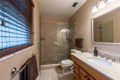 House in Seffner, Florida 3 bedrooms, 141.3 sq.m. № 1789538 - photo 23