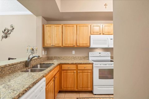 Condo in Sarasota, Florida, 2 bedrooms  № 1550437 - photo 10