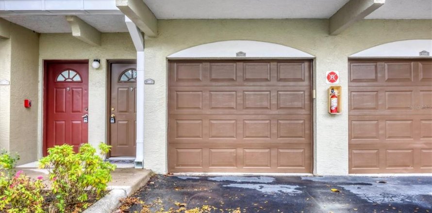 Condo in Sarasota, Florida, 2 bedrooms № 1550437