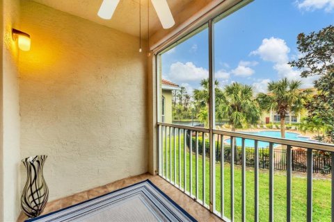 Condo in Sarasota, Florida, 2 bedrooms  № 1550437 - photo 5