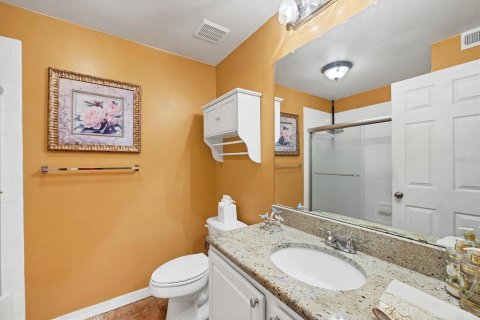 Condo in Sarasota, Florida, 2 bedrooms  № 1550437 - photo 16