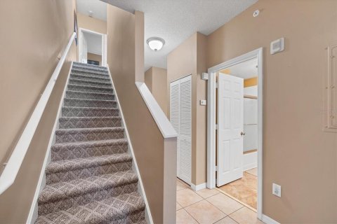 Condo in Sarasota, Florida, 2 bedrooms  № 1550437 - photo 18