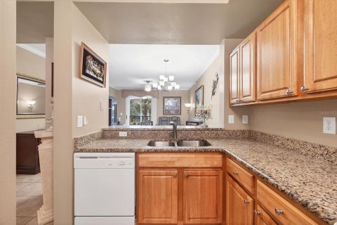 Condo in Sarasota, Florida, 2 bedrooms  № 1550437 - photo 13