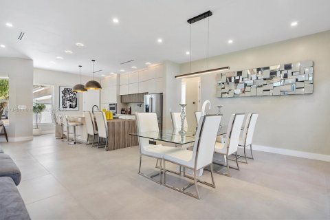 Casa en venta en Hollywood, Florida, 3 dormitorios, 168.52 m2 № 1696746 - foto 11