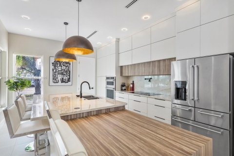 Casa en venta en Hollywood, Florida, 3 dormitorios, 168.52 m2 № 1696746 - foto 19