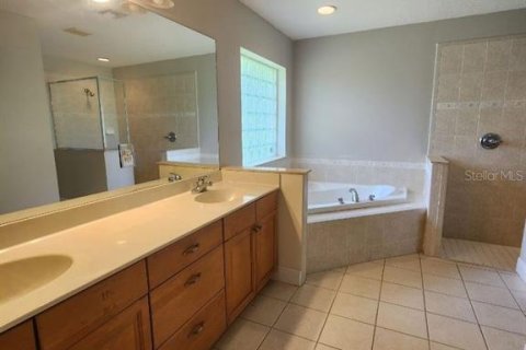 Casa en alquiler en Palm Bay, Florida, 4 dormitorios, 254.74 m2 № 1835648 - foto 24