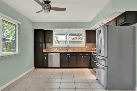 House in Longwood, Florida 4 bedrooms, 204.29 sq.m. № 1874078 - photo 23