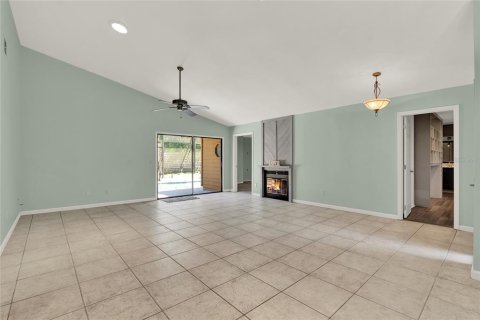 House in Longwood, Florida 4 bedrooms, 204.29 sq.m. № 1874078 - photo 17