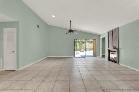 House in Longwood, Florida 4 bedrooms, 204.29 sq.m. № 1874078 - photo 13