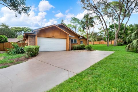 House in Longwood, Florida 4 bedrooms, 204.29 sq.m. № 1874078 - photo 8