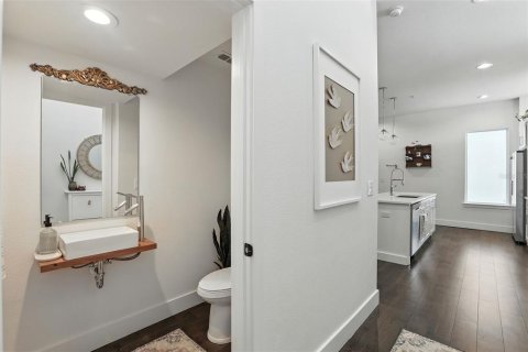 Touwnhouse à vendre à Maitland, Floride: 3 chambres, 203.27 m2 № 1894888 - photo 4