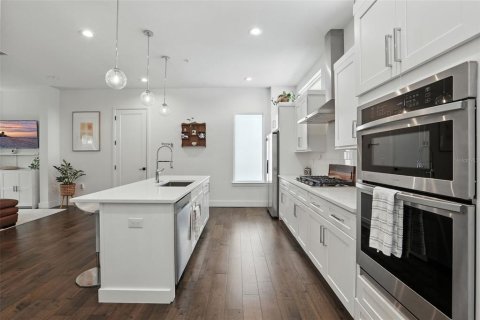 Touwnhouse à vendre à Maitland, Floride: 3 chambres, 203.27 m2 № 1894888 - photo 5