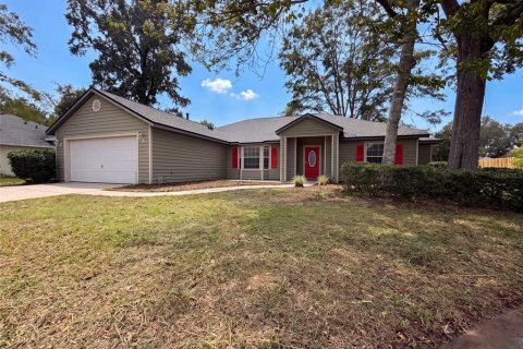 Villa ou maison à Gainesville, Floride 4 chambres, 165.46 m2 № 2287038