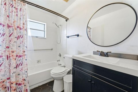 Casa en venta en Leesburg, Florida, 2 dormitorios, 127.09 m2 № 2212006 - foto 17
