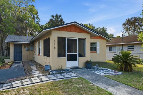 Casa en venta en Leesburg, Florida, 2 dormitorios, 127.09 m2 № 2212006 - foto 2