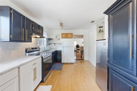 Casa en venta en Leesburg, Florida, 2 dormitorios, 127.09 m2 № 2212006 - foto 6