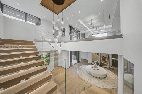 House in Fort Lauderdale, Florida 7 bedrooms, 966.18 sq.m. № 2069087 - photo 27