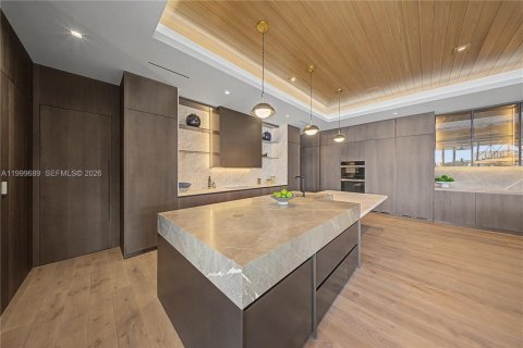 House in Fort Lauderdale, Florida 7 bedrooms, 966.18 sq.m. № 2069087 - photo 13