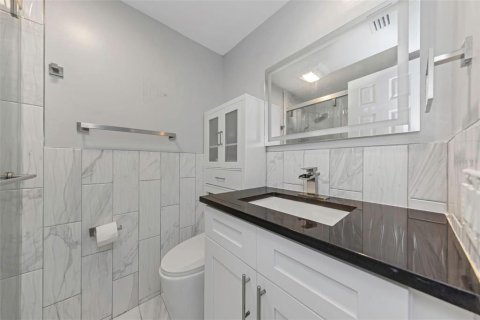 Купить кондоминиум в Южная Пасадена, Флорида 6 комнат, 109.62м2, № 2225298 - фото 23