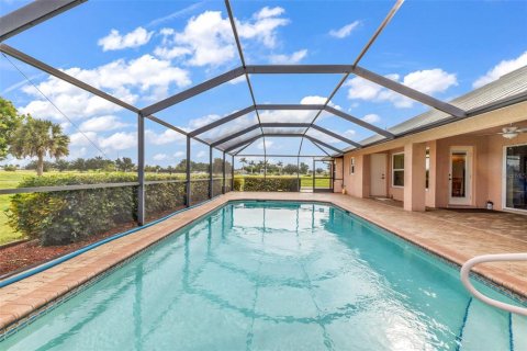 Villa ou maison à vendre à Punta Gorda, Floride: 3 chambres, 167.41 m2 № 2408845 - photo 23