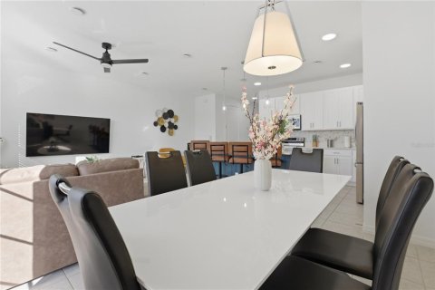 Adosado en venta en Davenport, Florida, 3 dormitorios, 150.69 m2 № 2232913 - foto 15