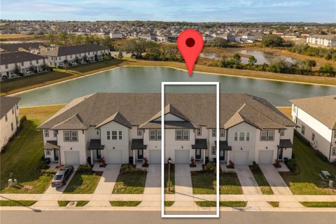 Adosado en venta en Davenport, Florida, 3 dormitorios, 150.69 m2 № 2232913 - foto 2