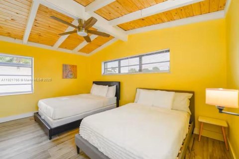 House in Fort Lauderdale, Florida 3 bedrooms, 159.42 sq.m. № 1975375 - photo 21