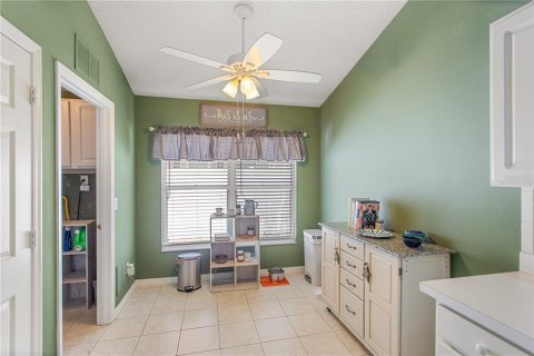 House in Clermont, Florida 3 bedrooms, 169.27 sq.m. № 1725482 - photo 11