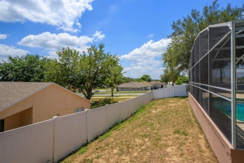 House in Clermont, Florida 3 bedrooms, 169.27 sq.m. № 1725482 - photo 4