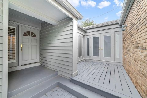 Townhouse in Longwood, Florida 3 bedrooms, 196.12 sq.m. № 1903834 - photo 4